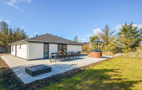 Gorgeous Home In Vestervig With House A Panoramic View